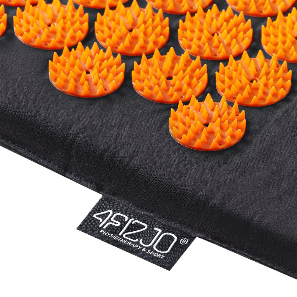Килимок акупунктурний 4FIZJO Аплікатор Кузнєцова 72 x 42 см Black/Orange 4FJ0041 (P-5907222931738)
