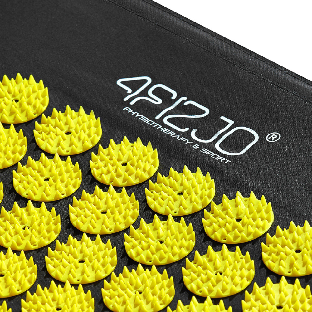 Килимок акупунктурний 4FIZJO Аплікатор Кузнєцова 72 x 42 см Black/Yellow 4FJ0231