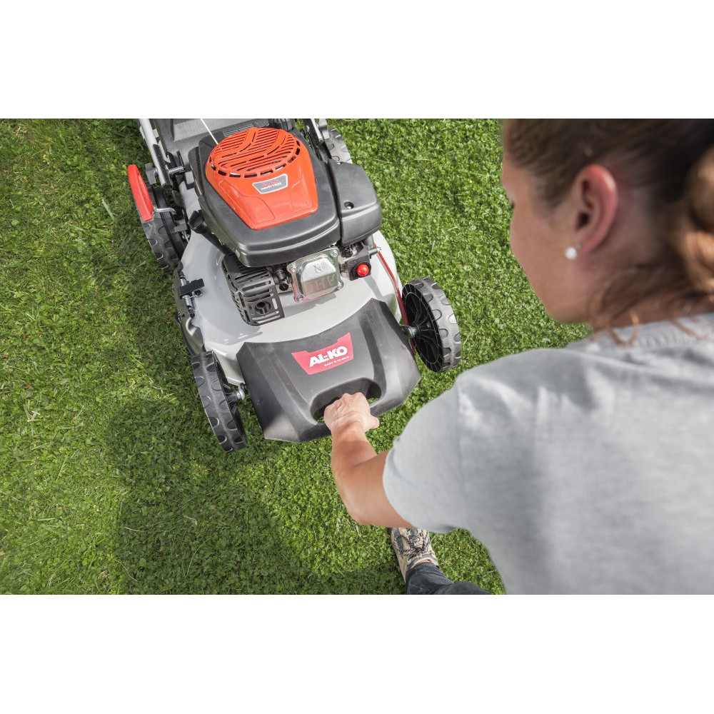 Газонокосилка бензиновая AL-KO EASY 4.6 SP-S (113795)