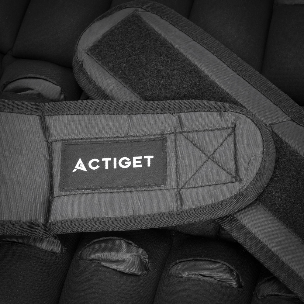 Жилет-обважнювач для тренувань Actiget 20 кг зі змінною вагою ACT0123 Black