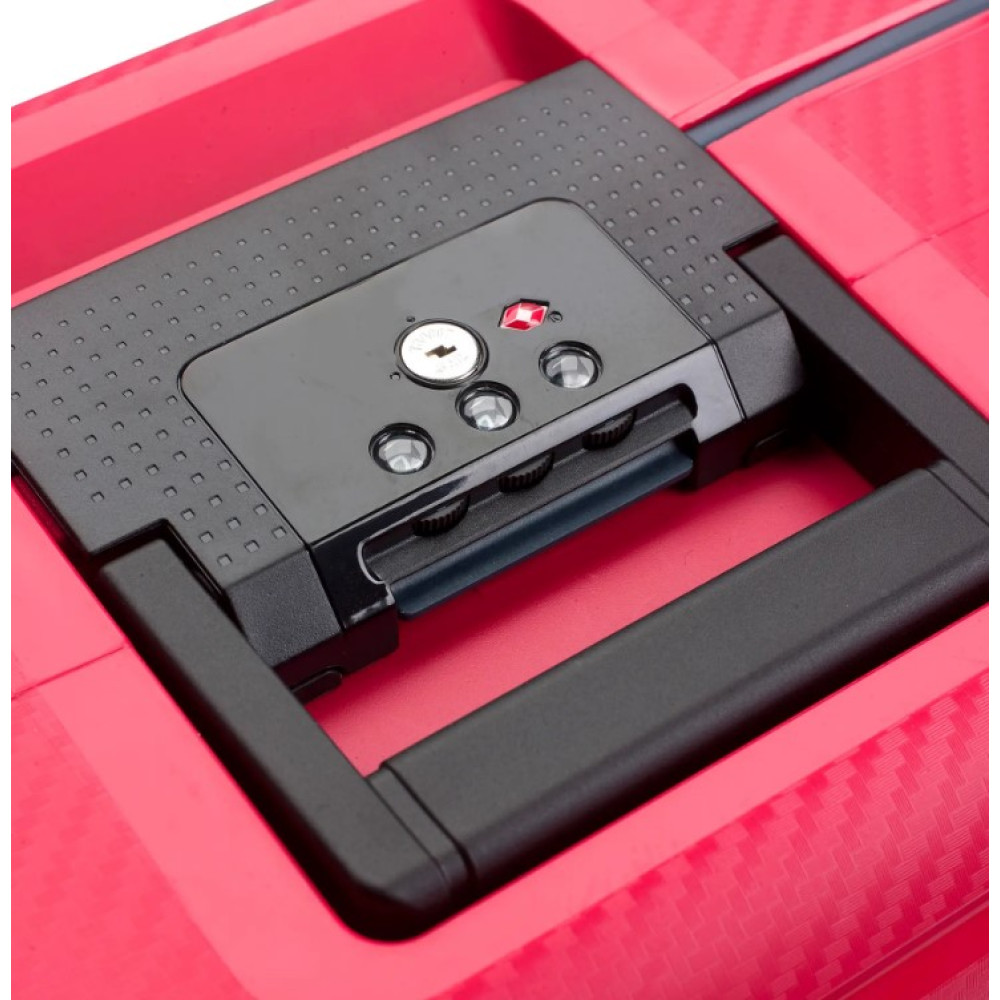 Чемодан CarryOn Steward (M) Red (502262)