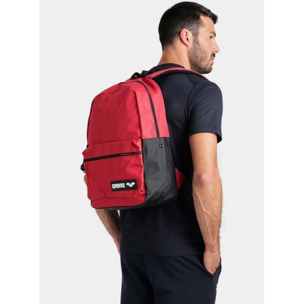 Рюкзак Arena TEAM BACKPACK 30 чорний, червоний 46 x 31 x 16 3468336262399
