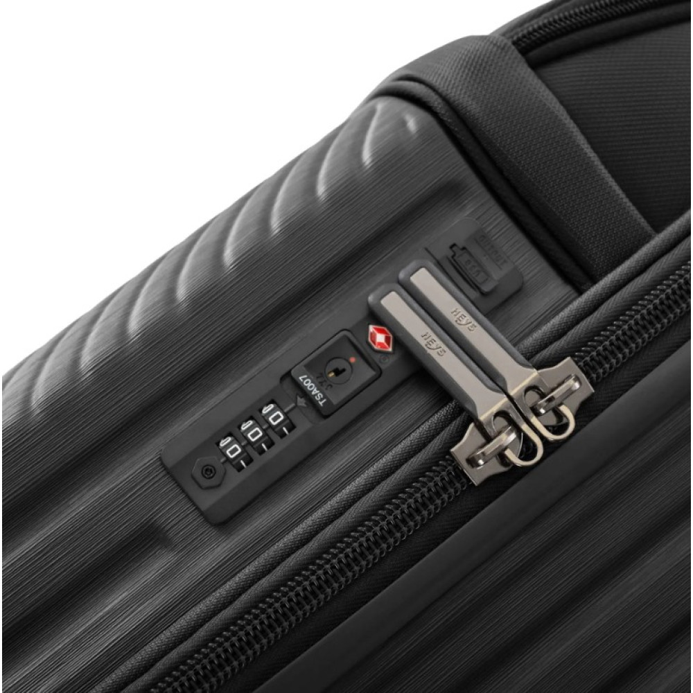 Валіза Heys Charge-A-Weigh ll (S) Black (10131-0001-21)