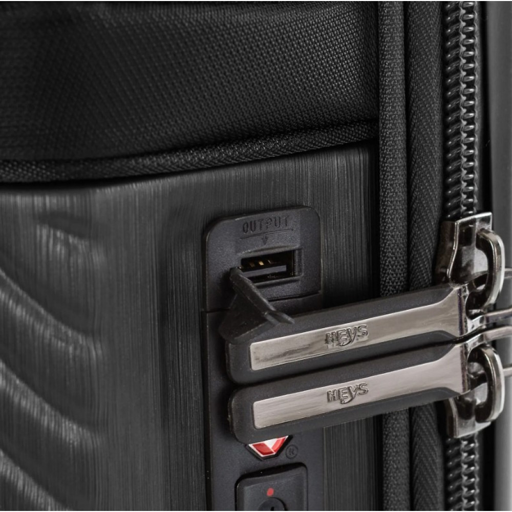 Валіза Heys Charge-A-Weigh ll (S) Black (10131-0001-21)