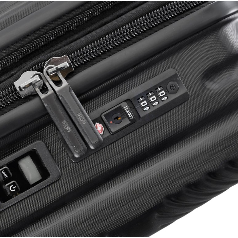 Валіза Heys Charge-A-Weigh ll (M) Black (10131-0001-26)