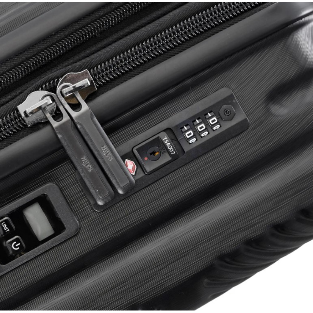 Валіза Heys Charge-A-Weigh ll (L) Black (10131-0001-30)