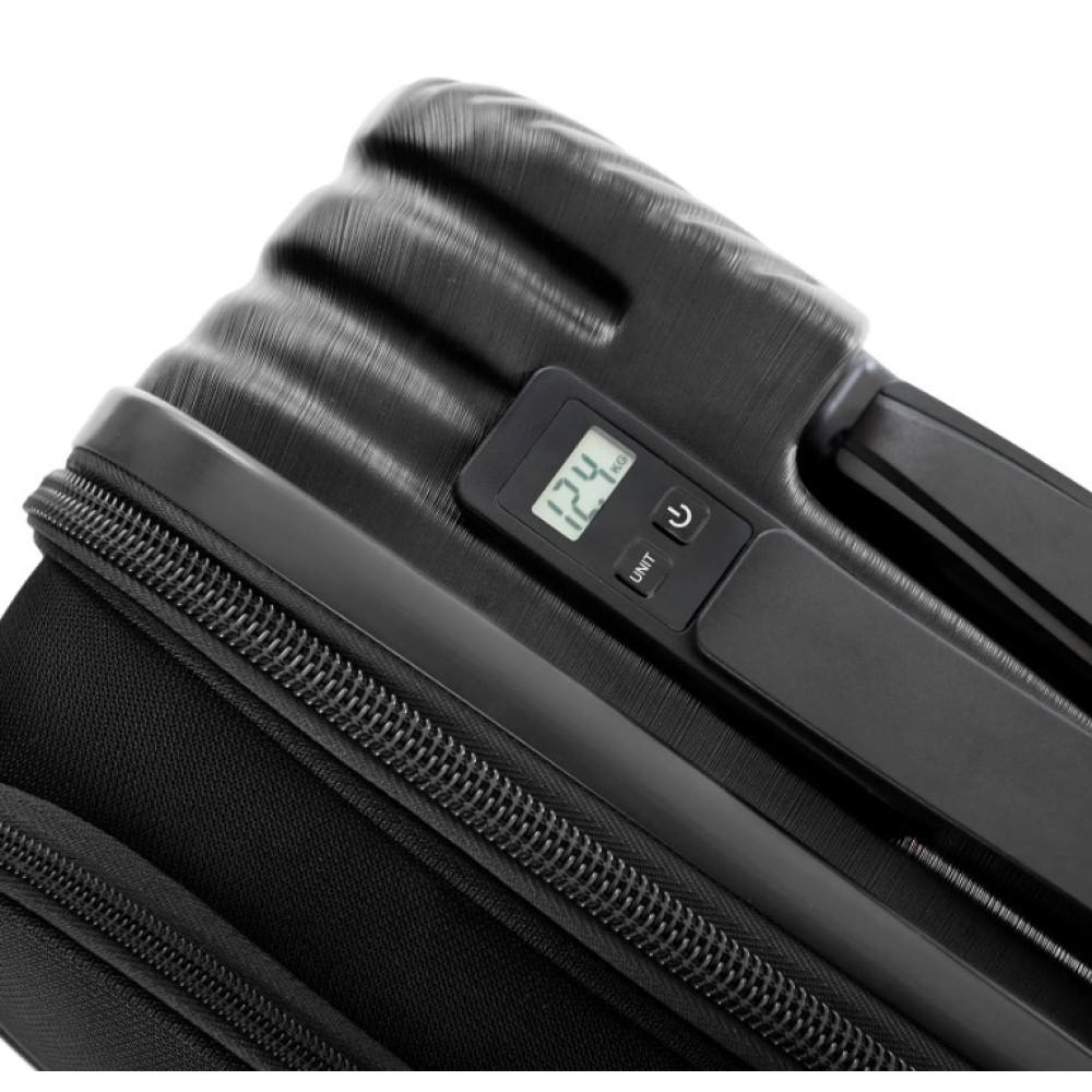 Валіза Heys Charge-A-Weigh ll (L) Black (10131-0001-30)