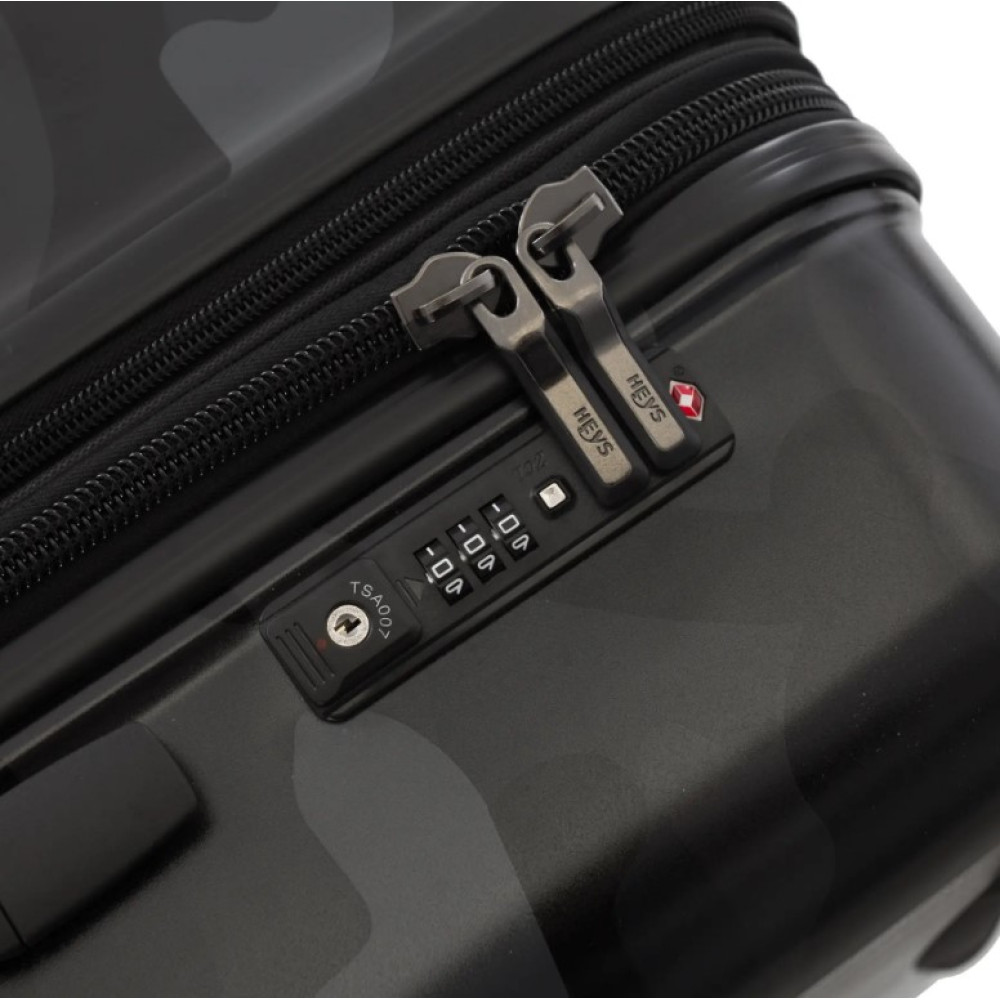 Валіза Heys Black Camo (M) (13119-3045-26) 930177