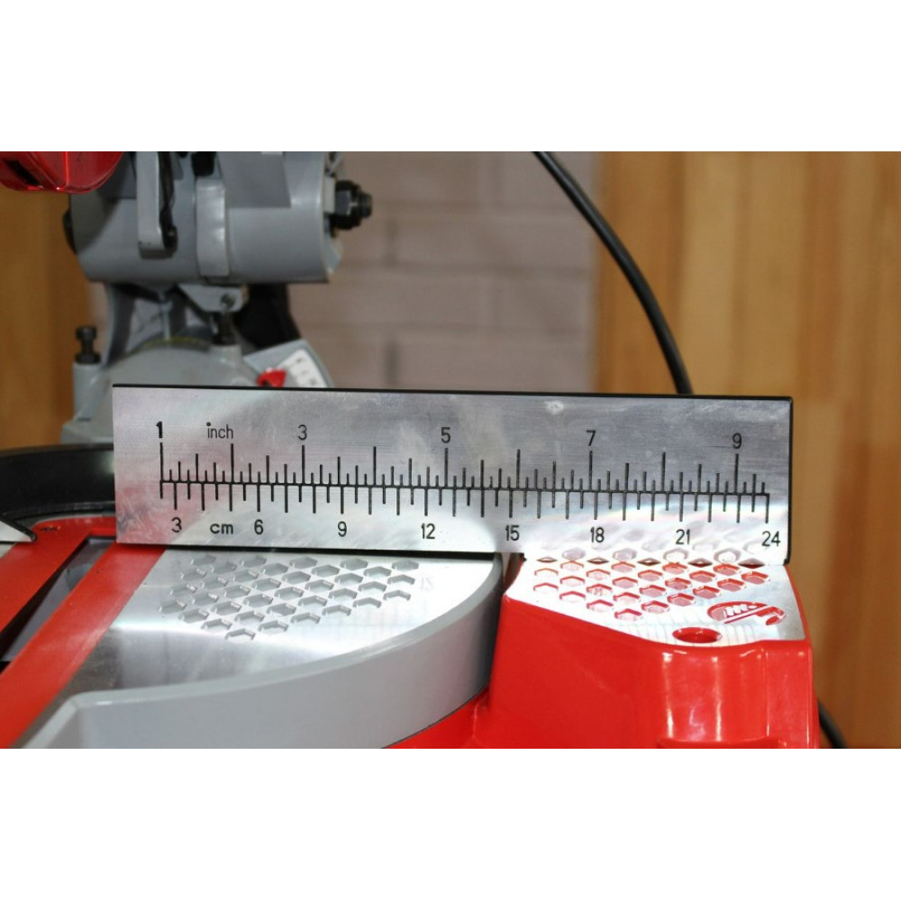 Пила торцуювально-циркулярна Holzmann TK 305