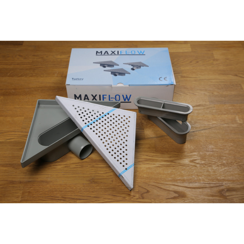 Трап для душа горизонтальний Maxiflow  з нержавіючох сталі з гідрозатвором трикутна решітка "Дощ" (4062.0Y.050K)