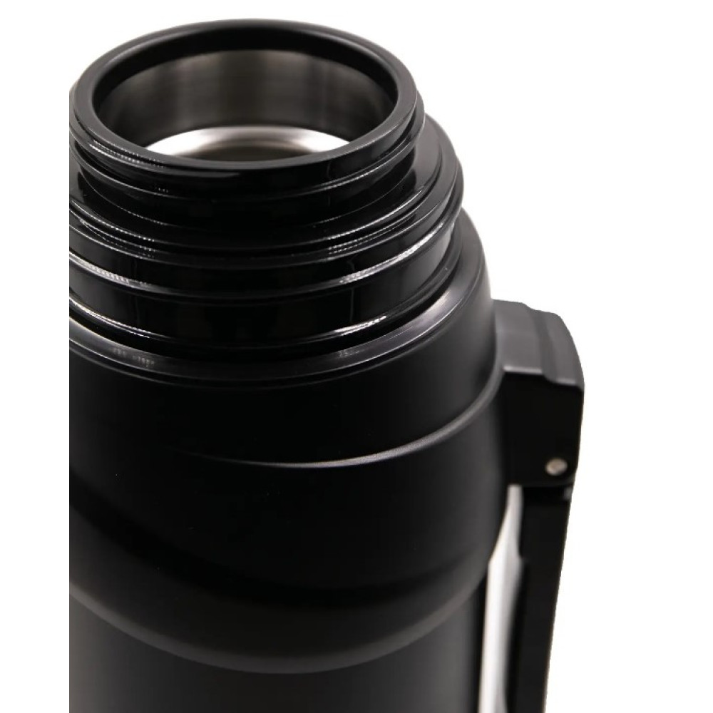 Термос Tramp Travel Line 1,3 л черный TRC-138-black