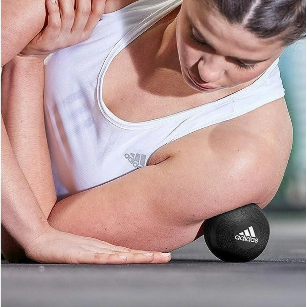 Масажний м'яч Adidas Massage Ball чорний Уні 8,3 x 8,3 x 8,3 см ADTB-11607