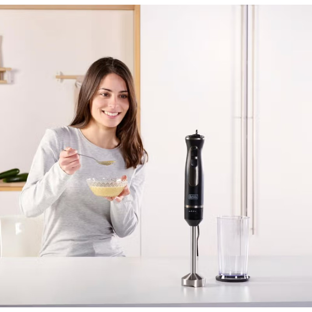 Ручной блендер Black&Decker BXHB800E