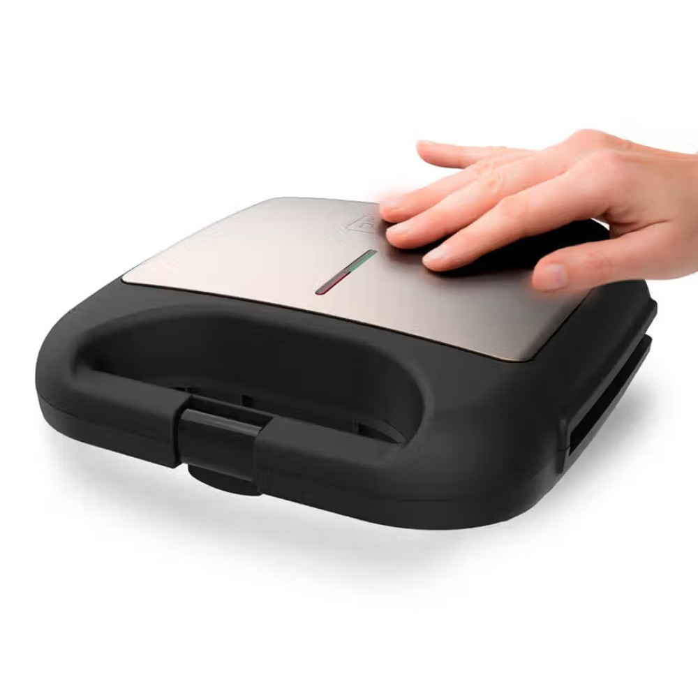 Бутербродница Black&Decker BXSA753E