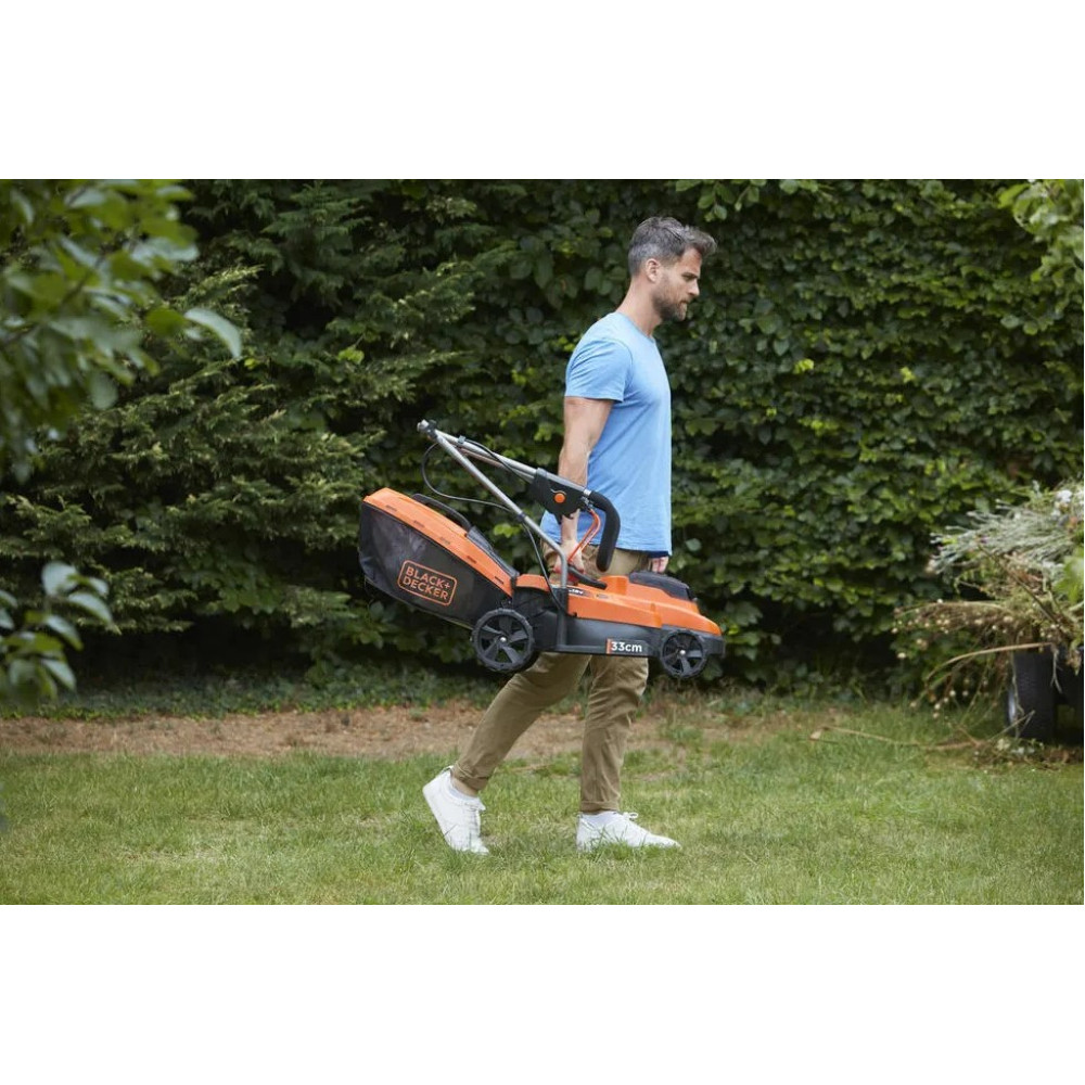 Газонокосарка акумуляторна Black&Decker BCMW3318L2