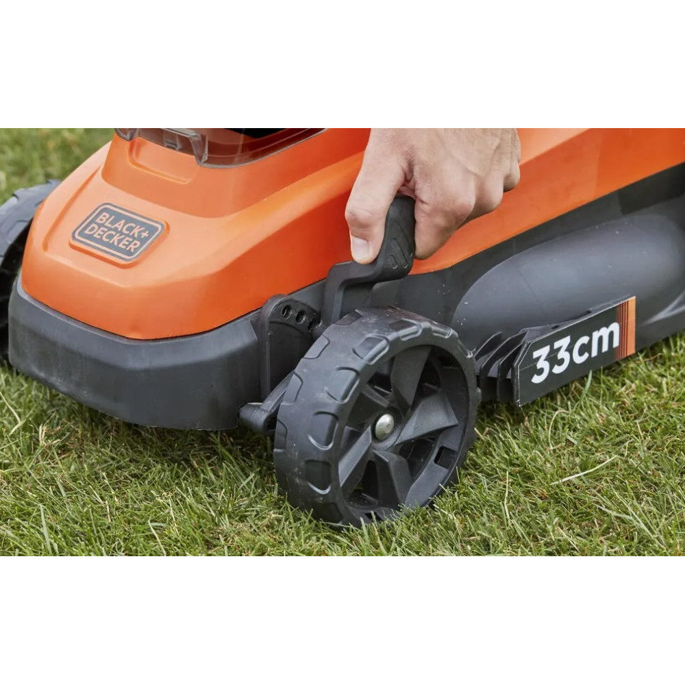 Газонокосарка акумуляторна Black&Decker BCMW3336L1