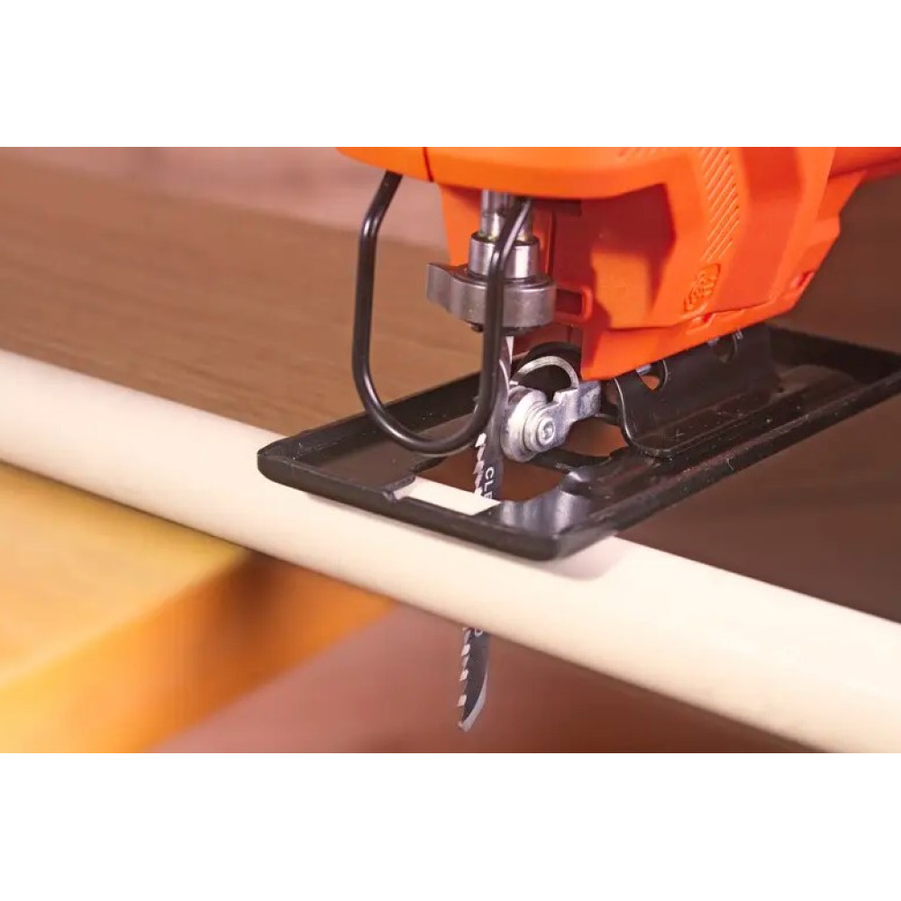 Лобзик электрический Black&Decker BES603