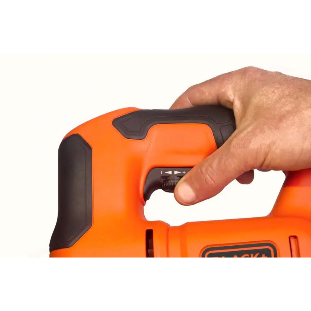 Лобзик электрический Black&Decker BES603