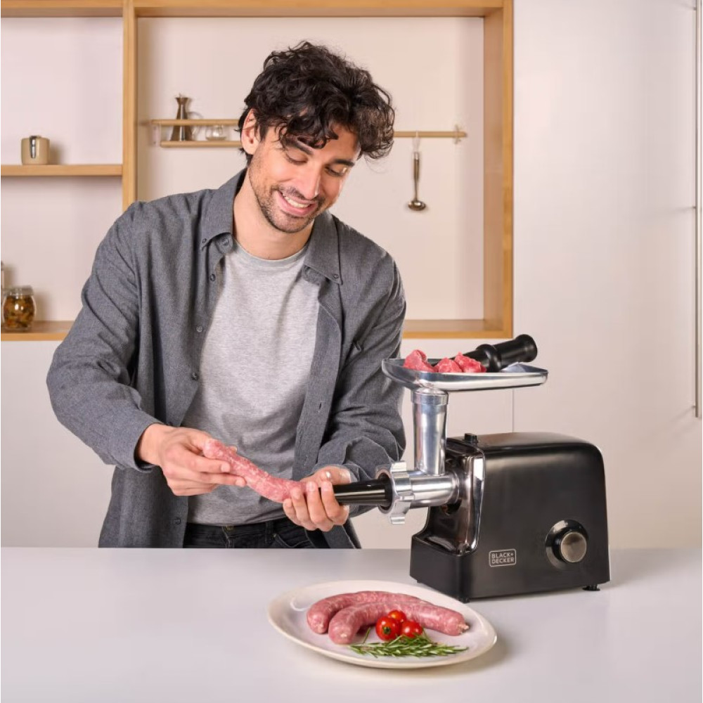 Мясорубка Black&Decker BXMMA2200E