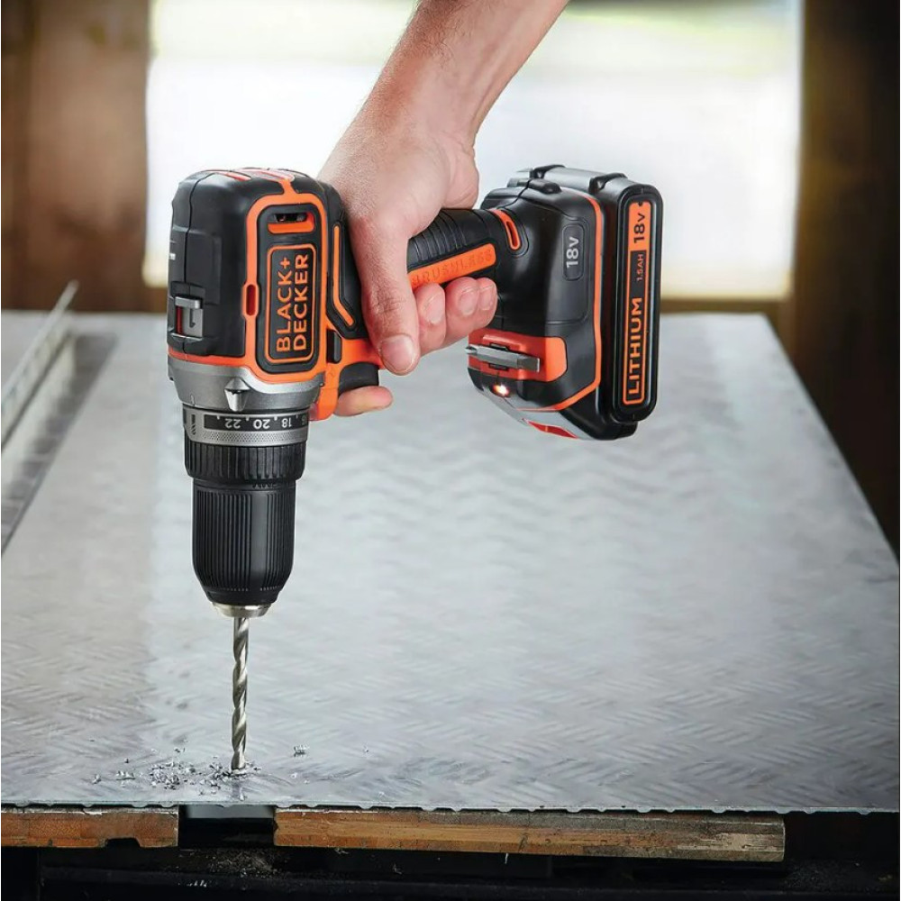 Аккумуляторная дрель-шуруповерт бесщеточная Black Decker без АКБ и ЗУ BL186N