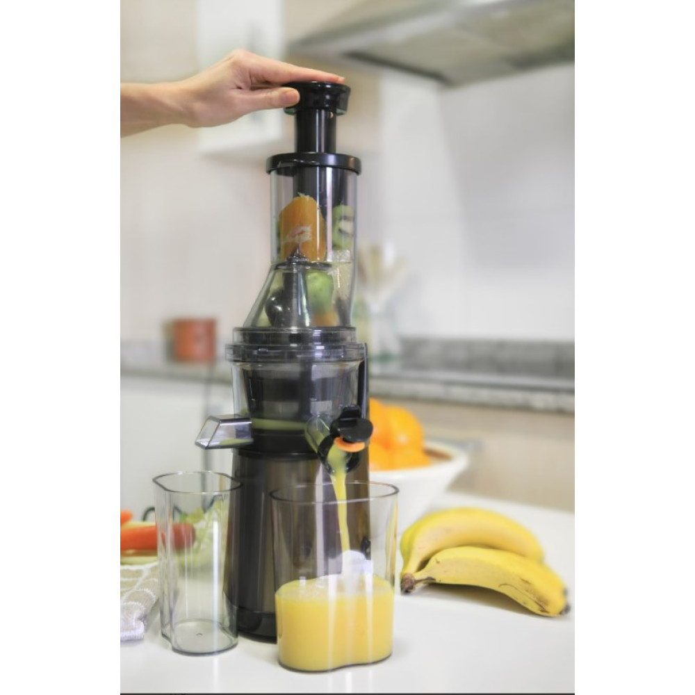 Соковыжималка Black&Decker BXJE200E