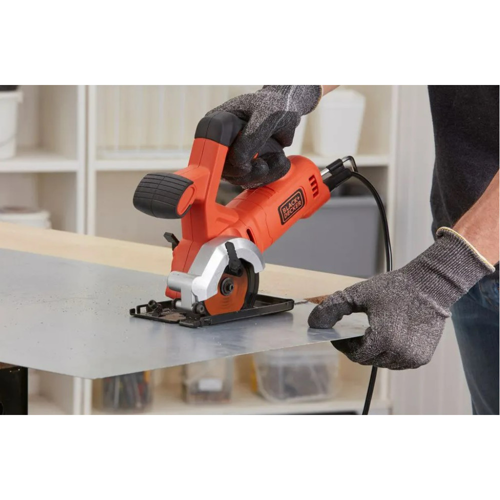 Пила дискова мережева Black&Decker BES510