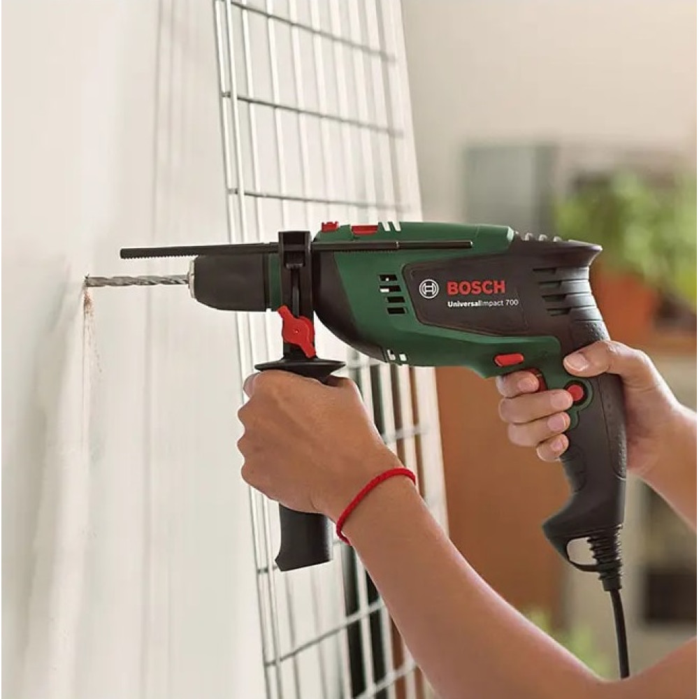 Дриль ударний Bosch UniversalImpact 700 X-line (0.603.131.00F)