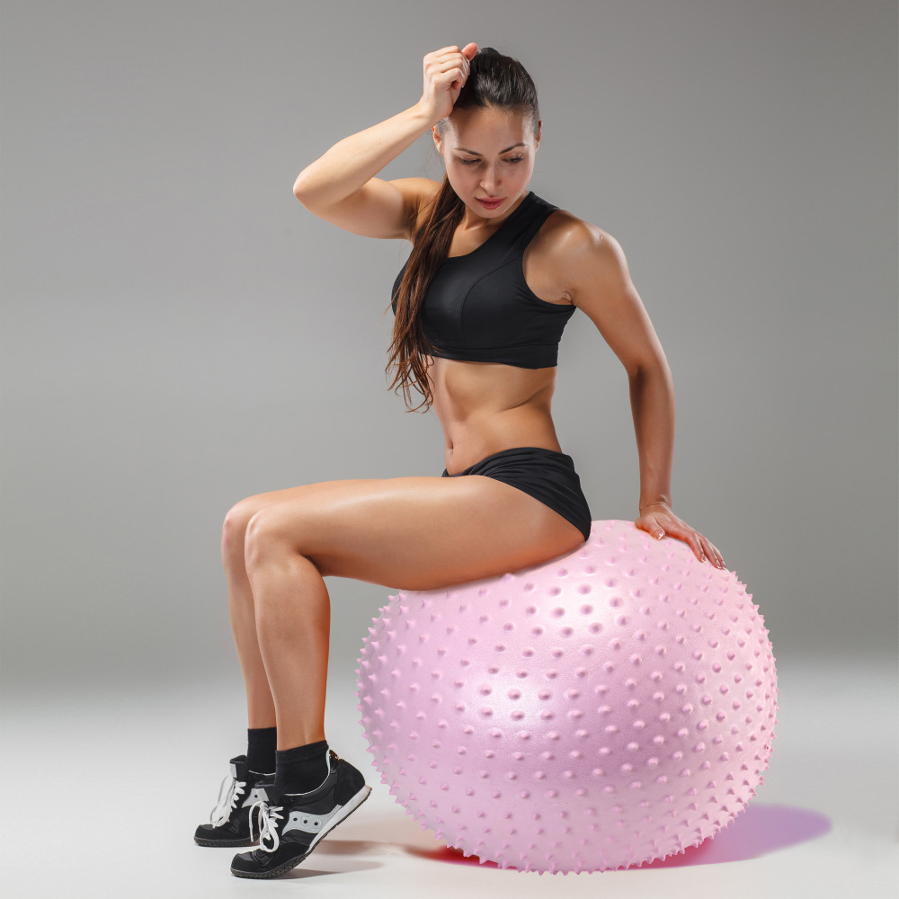 М'яч для фітнесу (фітбол) Cornix 65 см масажний Anti-Burst Light Pink XR-0489