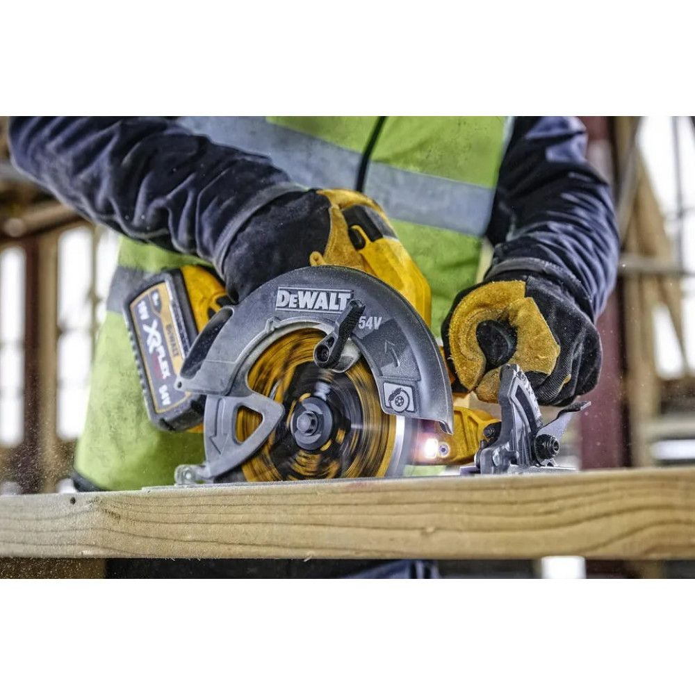 Пила дискова акумуляторна DeWalt без АКБ та ЗП DCS578N
