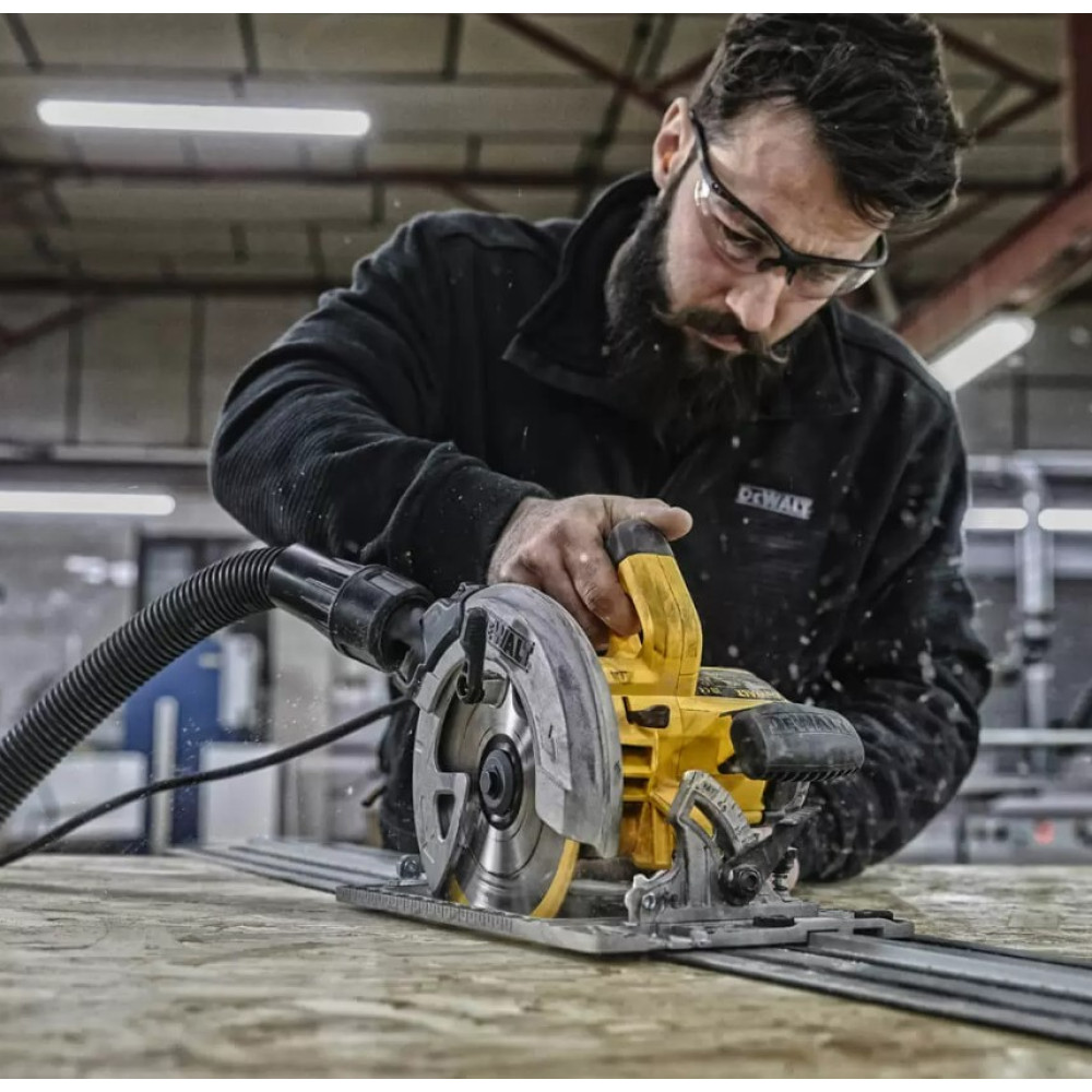 Пила дисковая сетевая DeWalt DWE576K