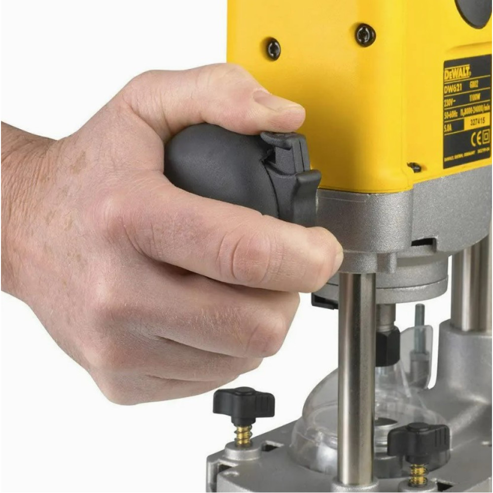 Фрезер мережевий DeWalt DW621KT
