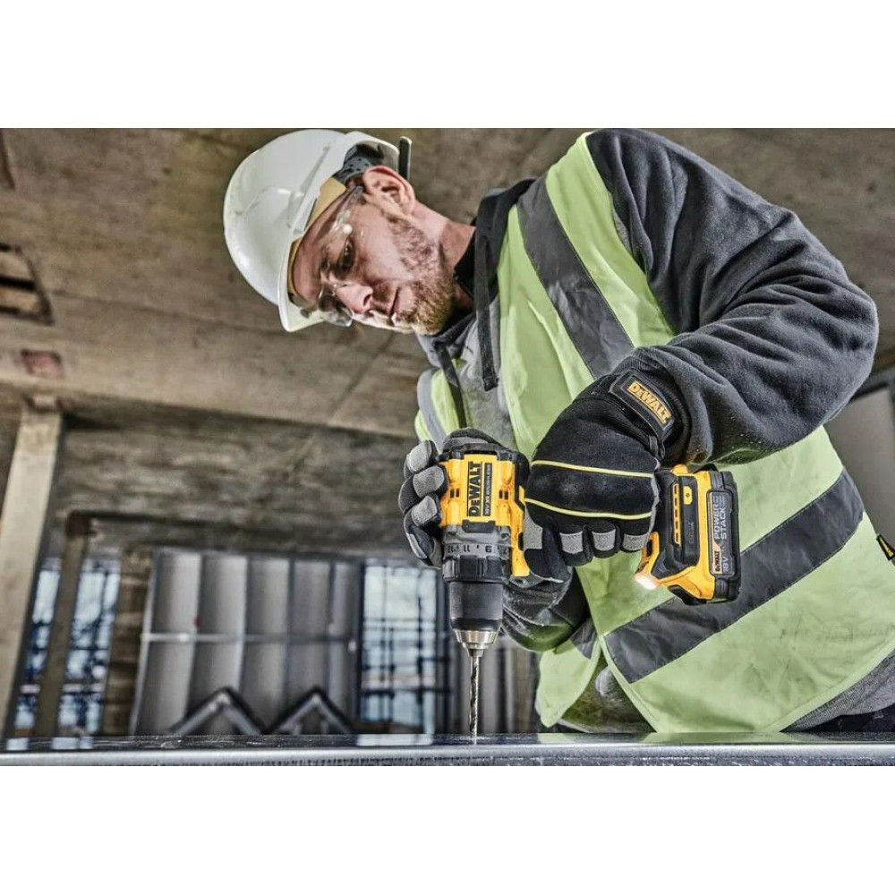 Дриль-шурупокрут акумуляторний безщітковий DeWalt без АКБ та ЗП DCD800NT