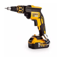 Шуруповерт аккумуляторный бесщеточный DeWalt с АКБ и ЗУ DCF620P2K