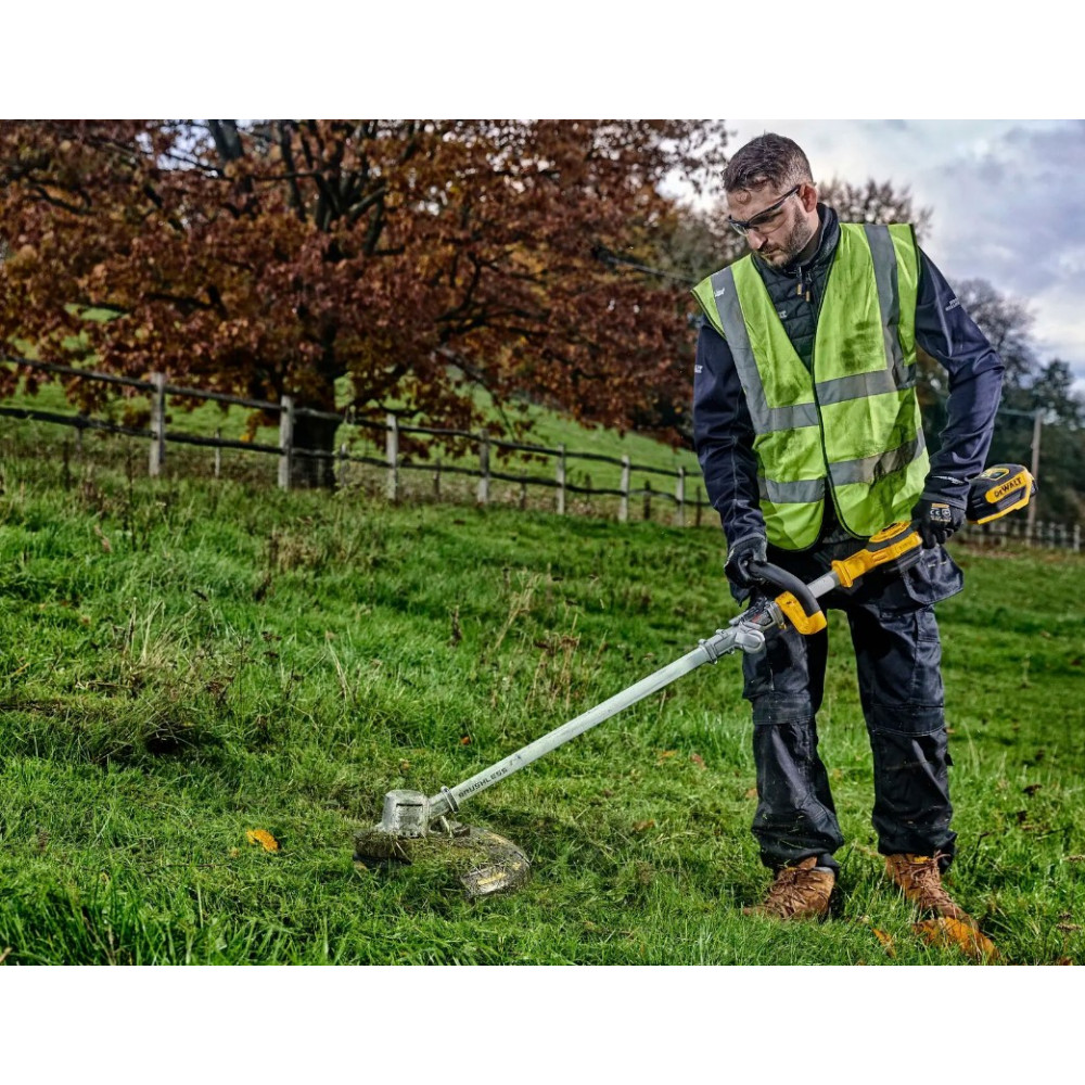 Акумуляторний триммер DeWalt з АКБ та ЗП DCMST561P1