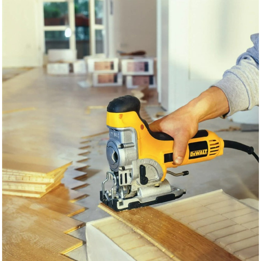 Пила лобзикова мережева DeWalt DW333KT