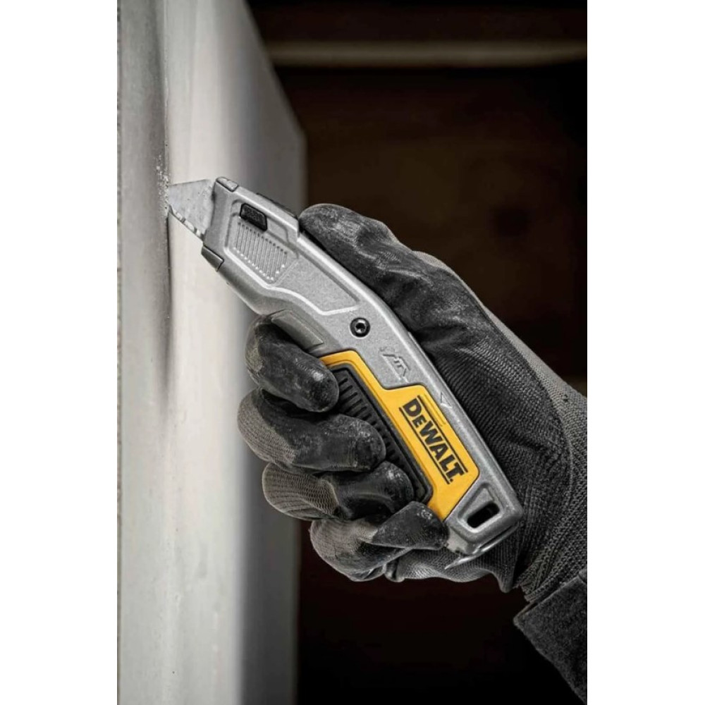 Ніж DeWalt із висувним лезом (DWHT10054-0)