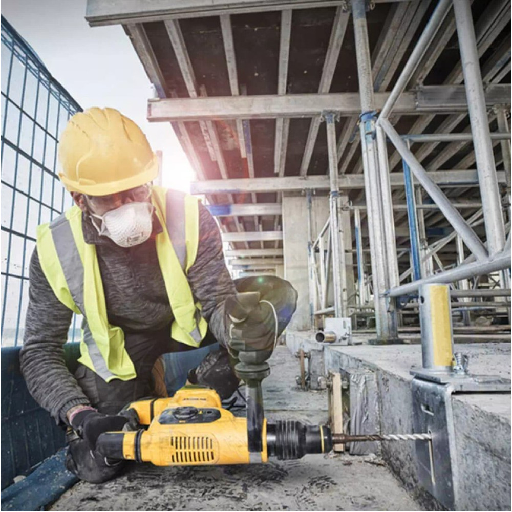Молоток відбійний мережевий DeWalt D25810K