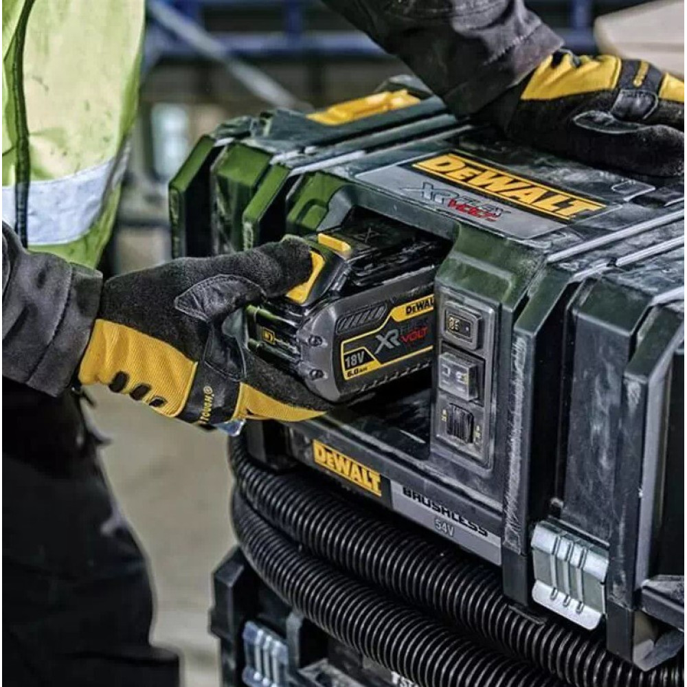 Пилосос мережевий DeWALT з АКБ та ЗП (DCV586MT2)
