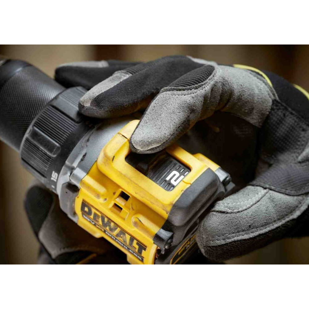 Дриль-шуруповерт акумуляторний безщітковий DeWALT без АКБ та ЗП DCD794NT