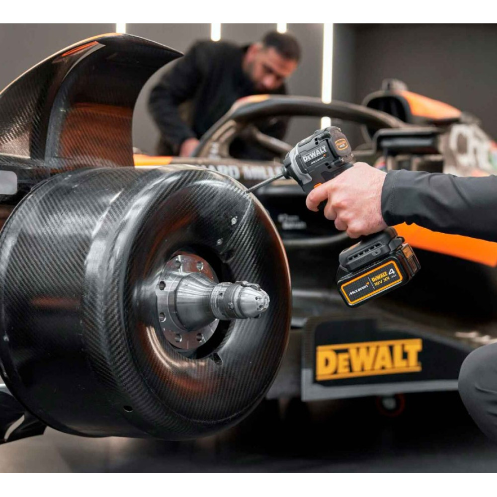 Шурупокрут ударний DeWALT McLaren F1 TEAM LIMITED EDITION з АКБ та ЗП DCF85MM2T