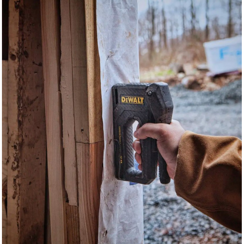 Степлер DeWalt CARBON FIBRE для скоб типу G 6-14 мм, цвяхів типу J 12, 15 мм (DWHT80276-0)