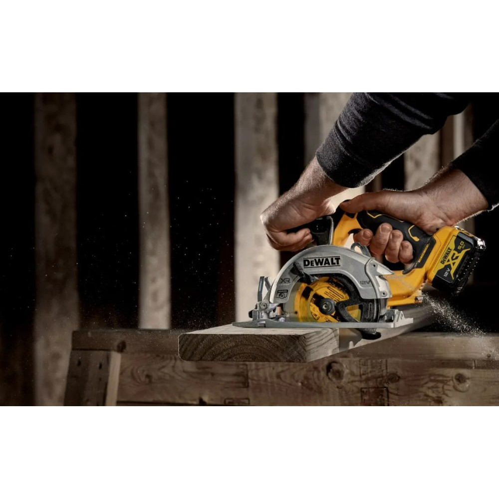 Пила дискова акумуляторна DeWalt без АКБ та ЗП DCS512NT