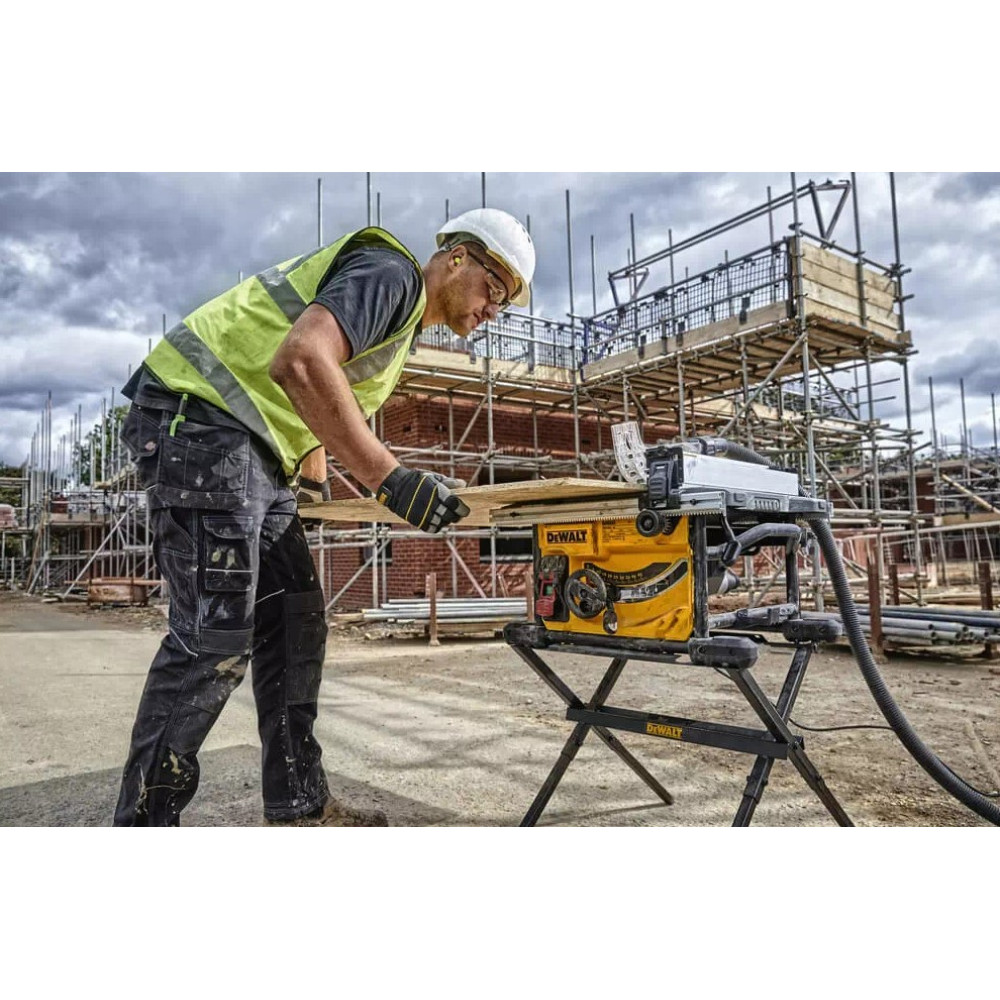 Пила настільна-циркулярна мережева DeWalt + стіл DWE7485RS