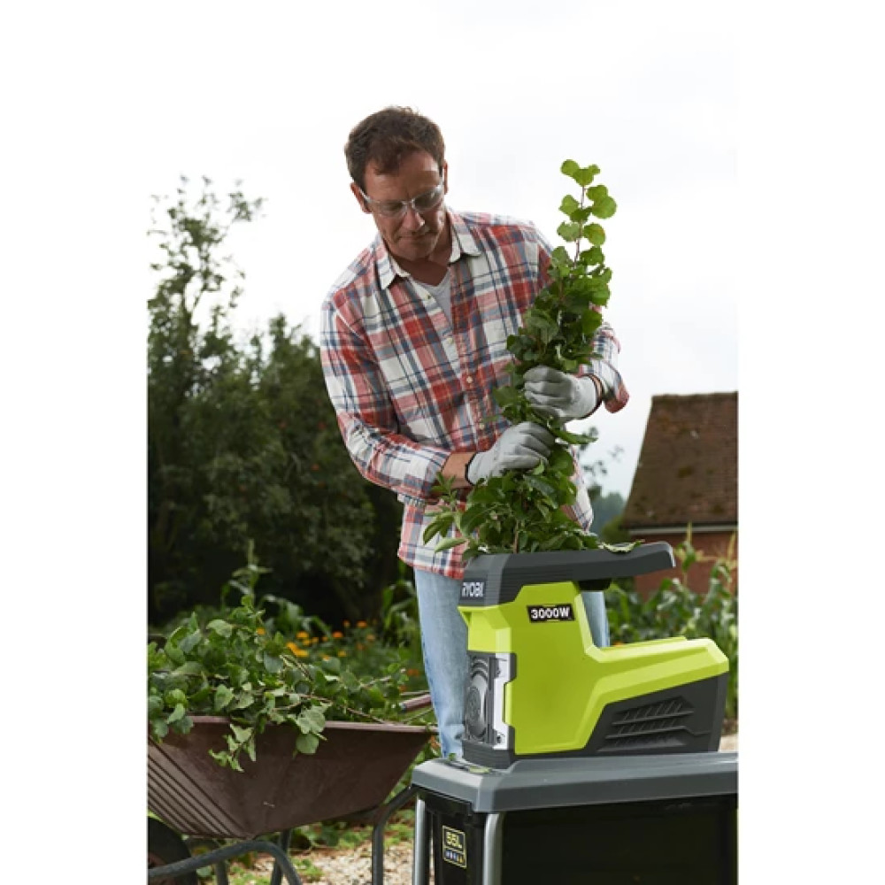 Измельчитель садовый Ryobi RSH3045U 3000 Вт