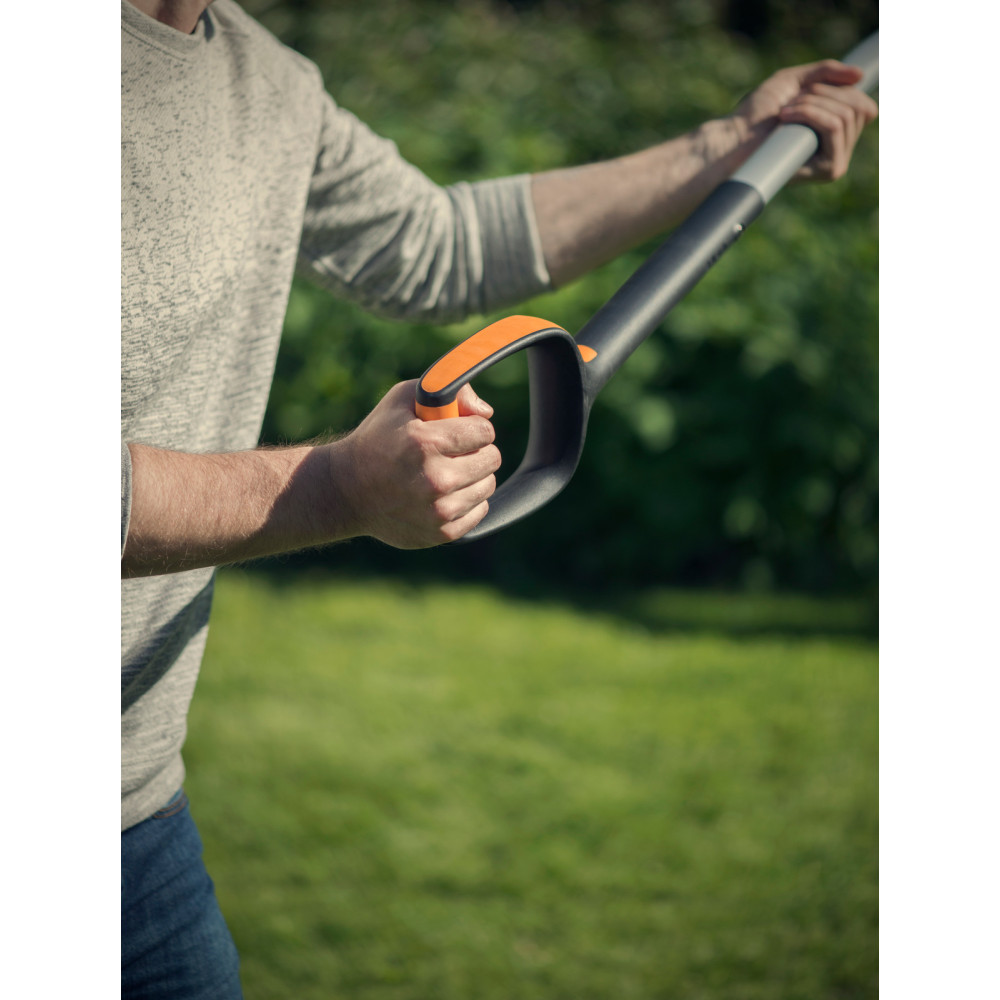 Лопата совкова Fiskars Xact 1003688