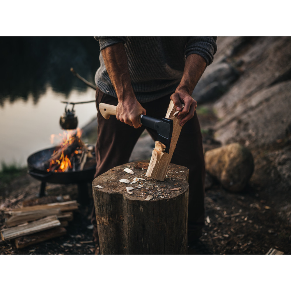 Топор плотникский Fiskars Norden N10