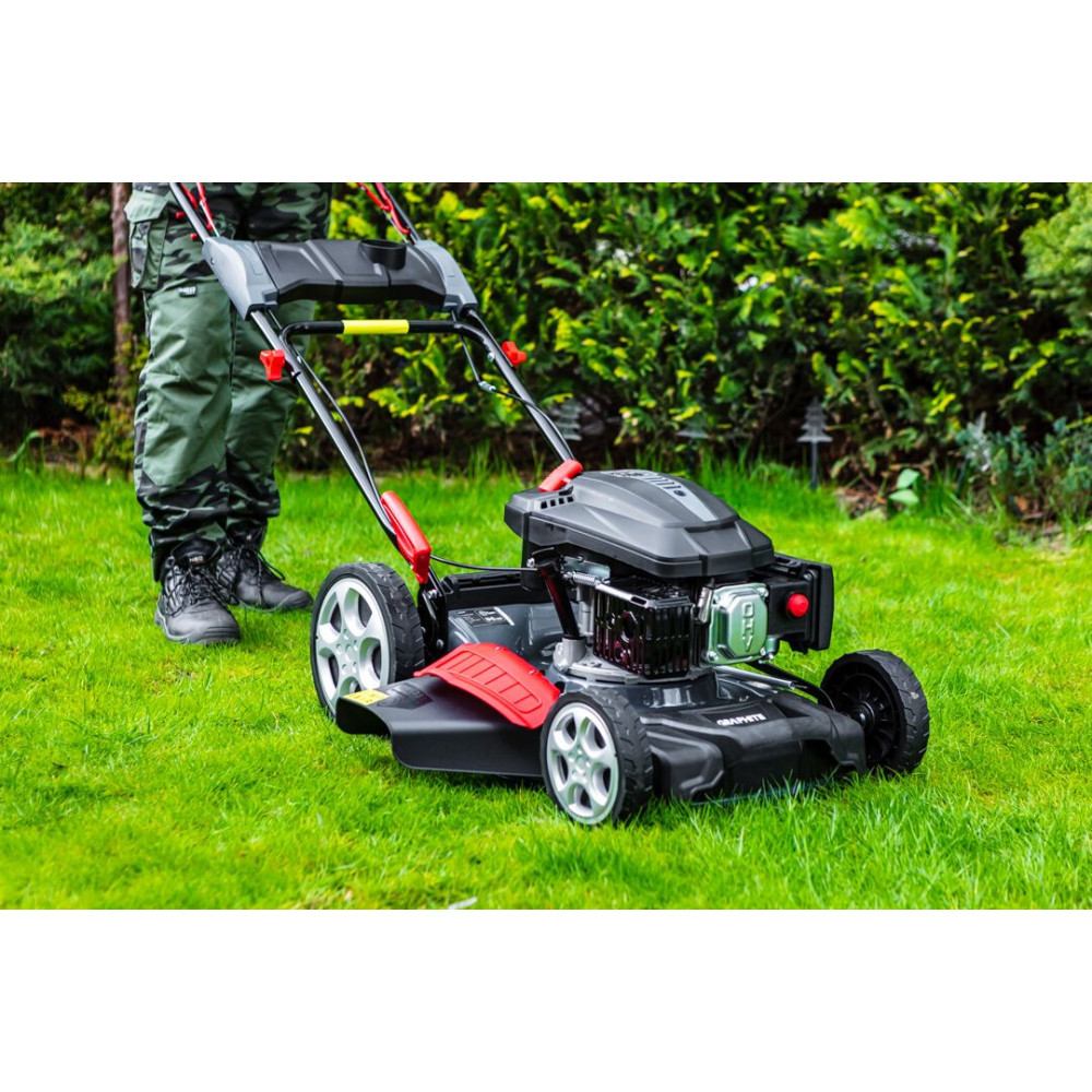 Газонокосилка бензиновая Graphite 2200Вт 52G671