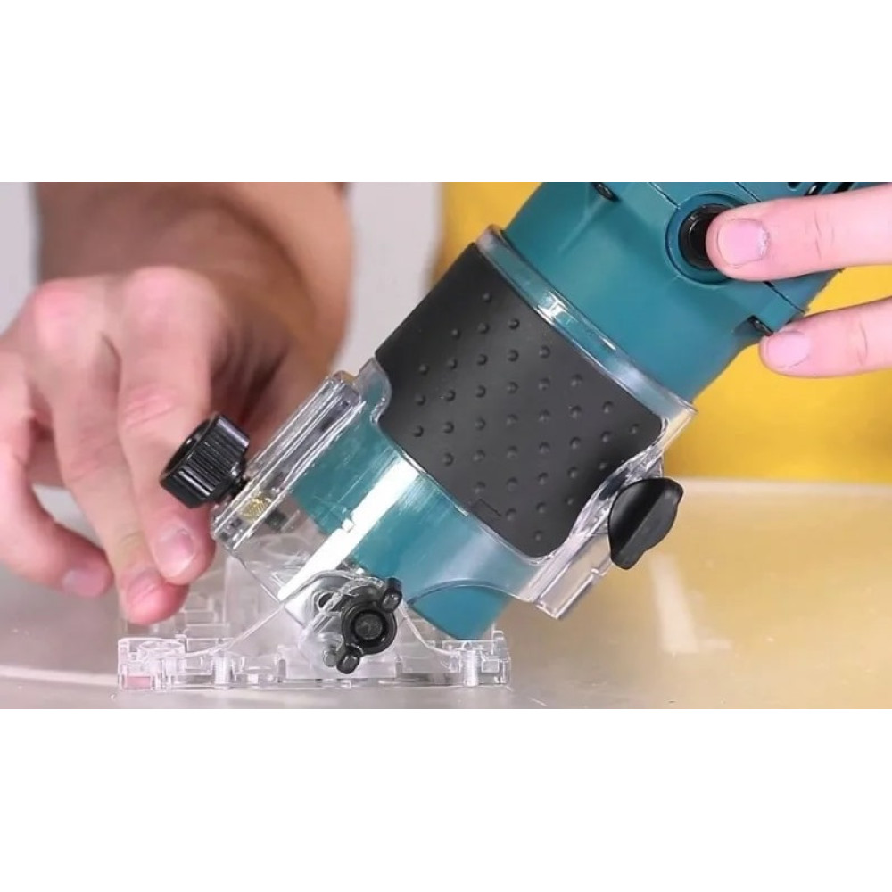 Фрезер Makita 3710 530 Вт