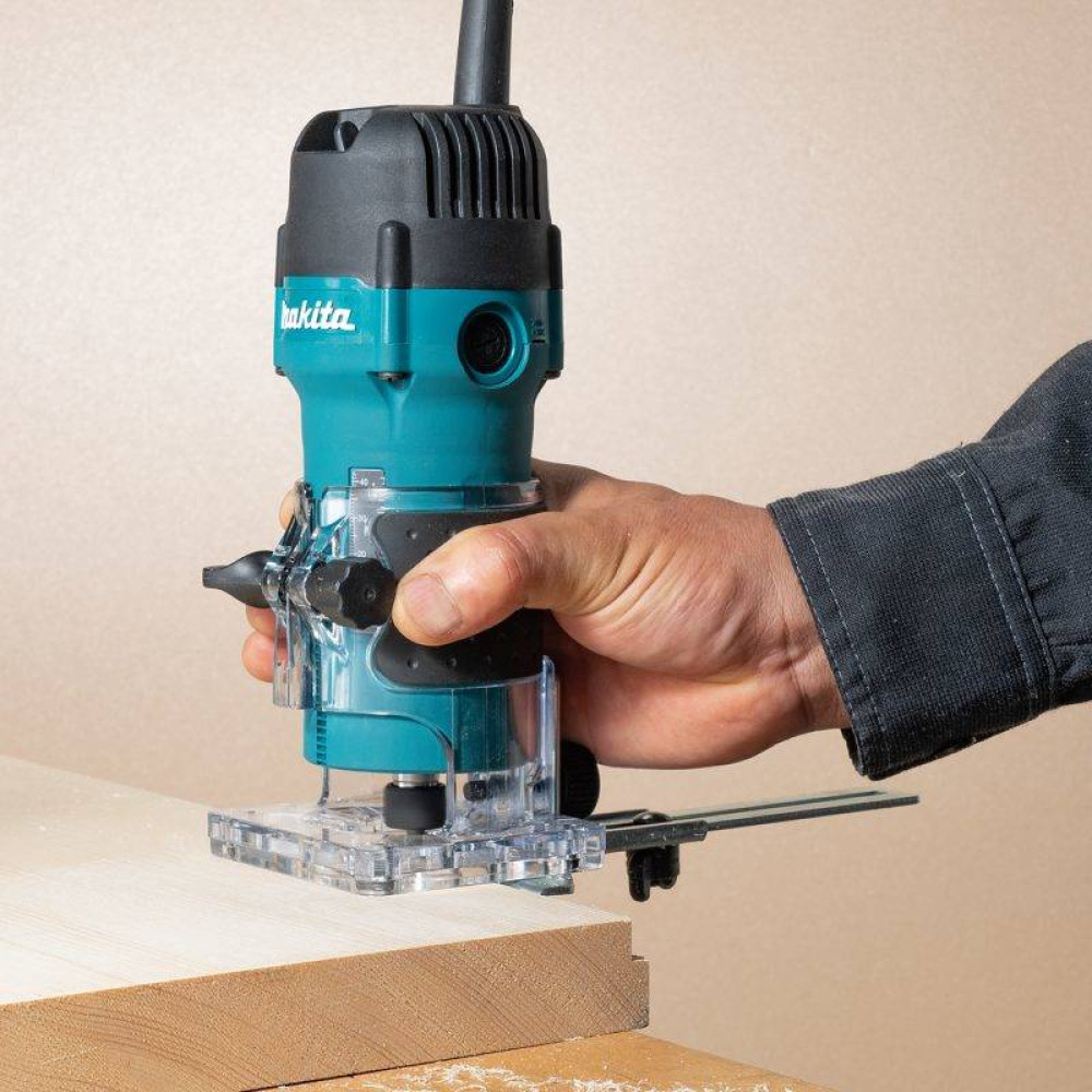 Фрезер Makita 3711 530 Вт