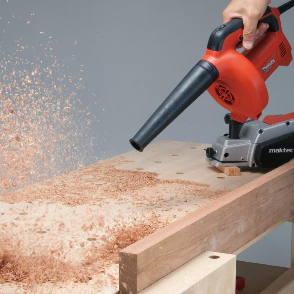 Повітродувка Makita 530W M4000